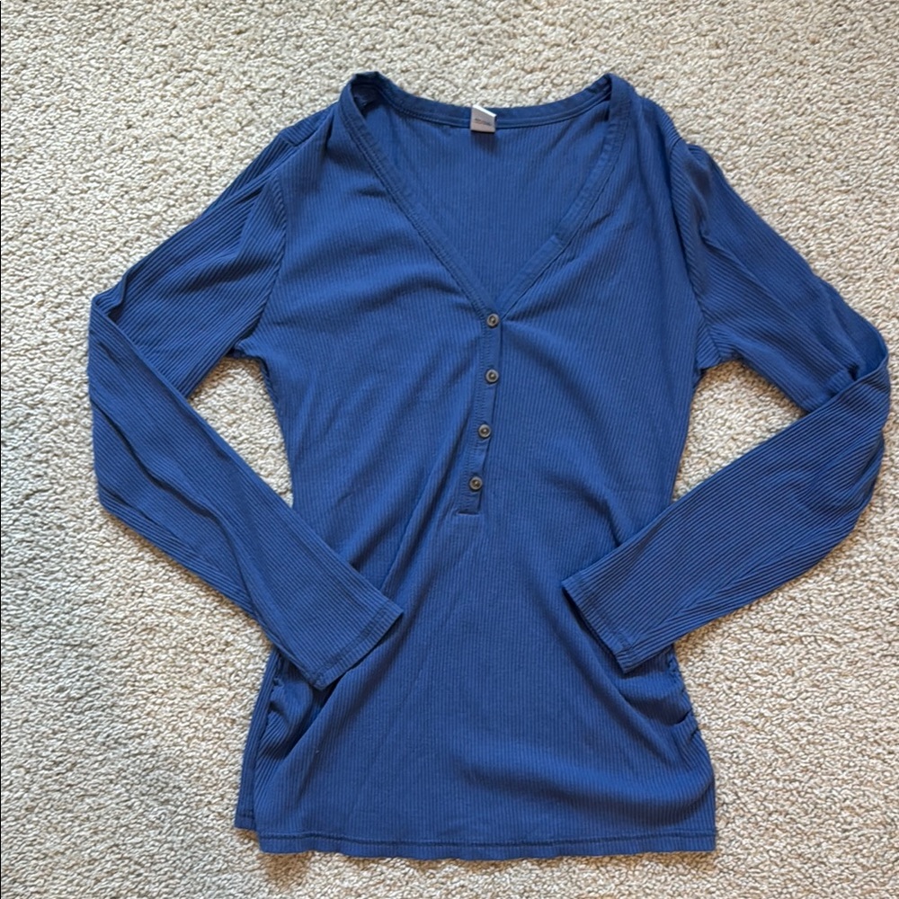 Old Navy Blue Fitted Buttoned Maternity Shirt (Small)
